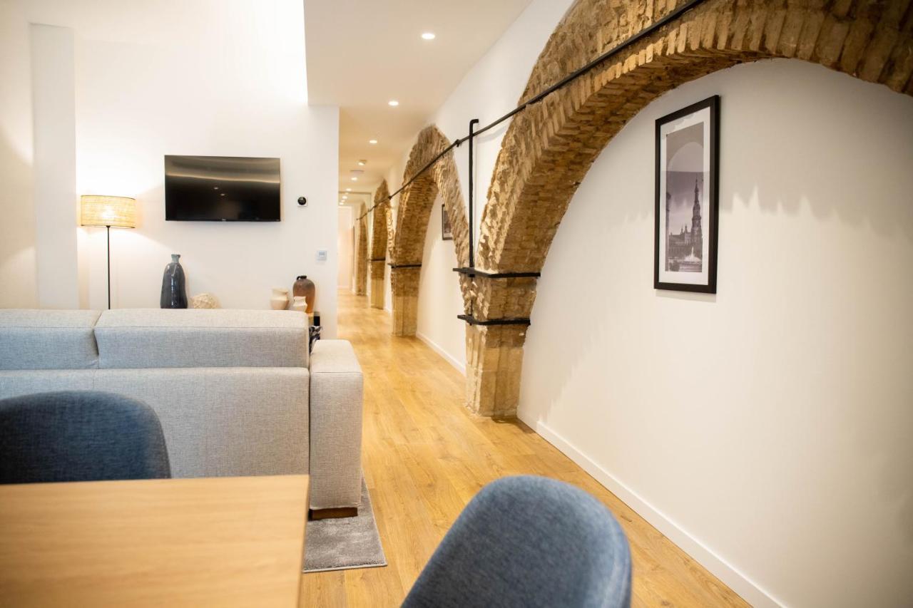 Nqn Aparts & Suites Sevilla Esterno foto