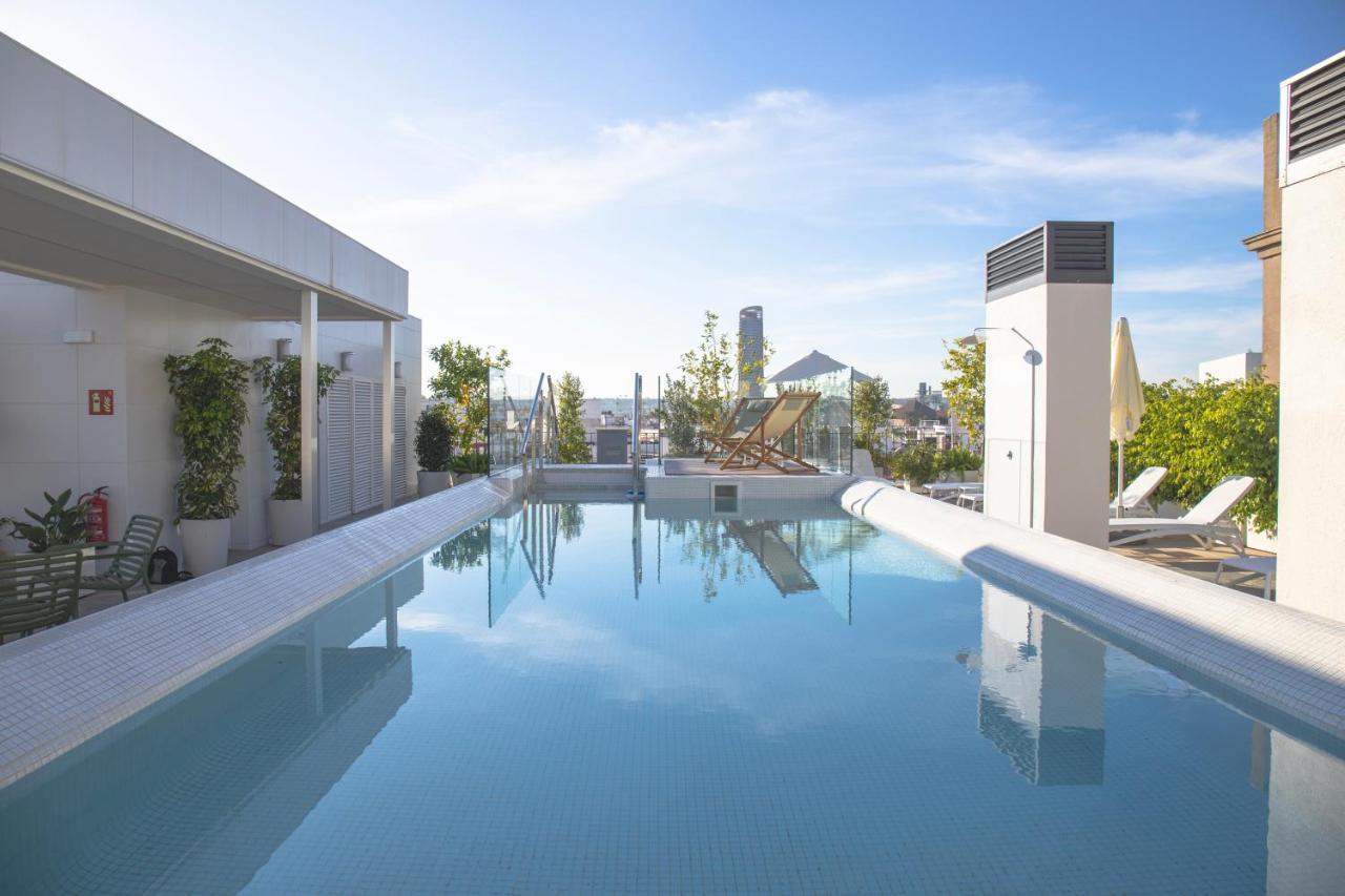 Nqn Aparts & Suites Sevilla Esterno foto
