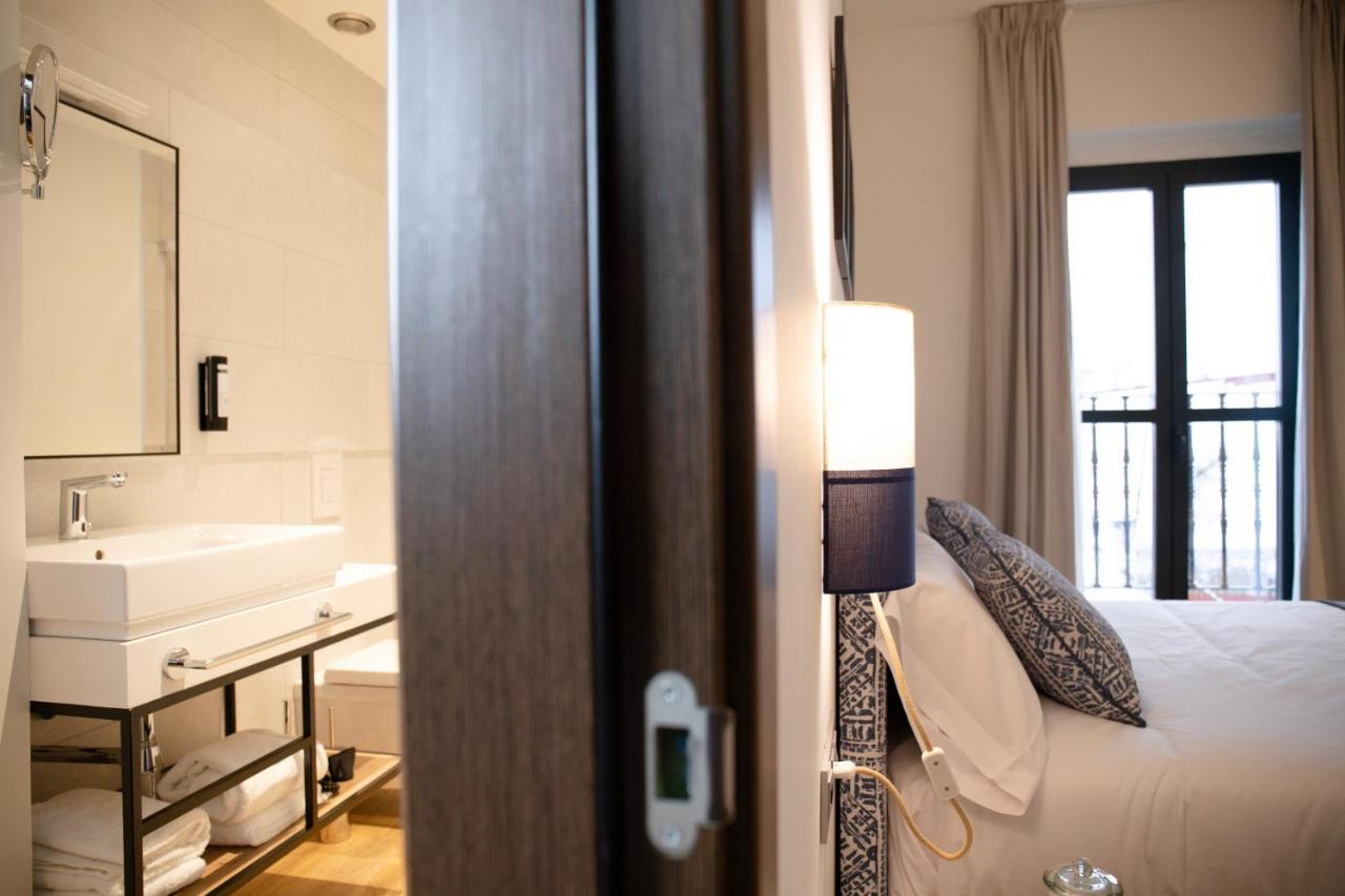 Nqn Aparts & Suites Sevilla Esterno foto