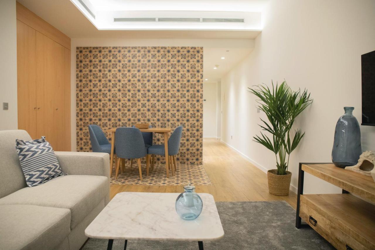 Nqn Aparts & Suites Sevilla Esterno foto