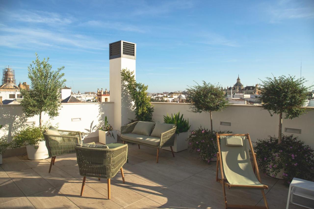 Nqn Aparts & Suites Sevilla Esterno foto