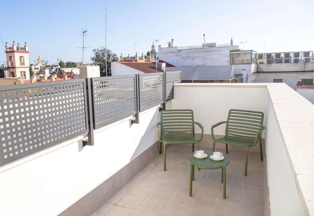 Nqn Aparts & Suites Sevilla Esterno foto