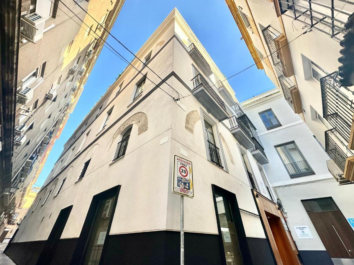 Nqn Aparts & Suites Sevilla Esterno foto